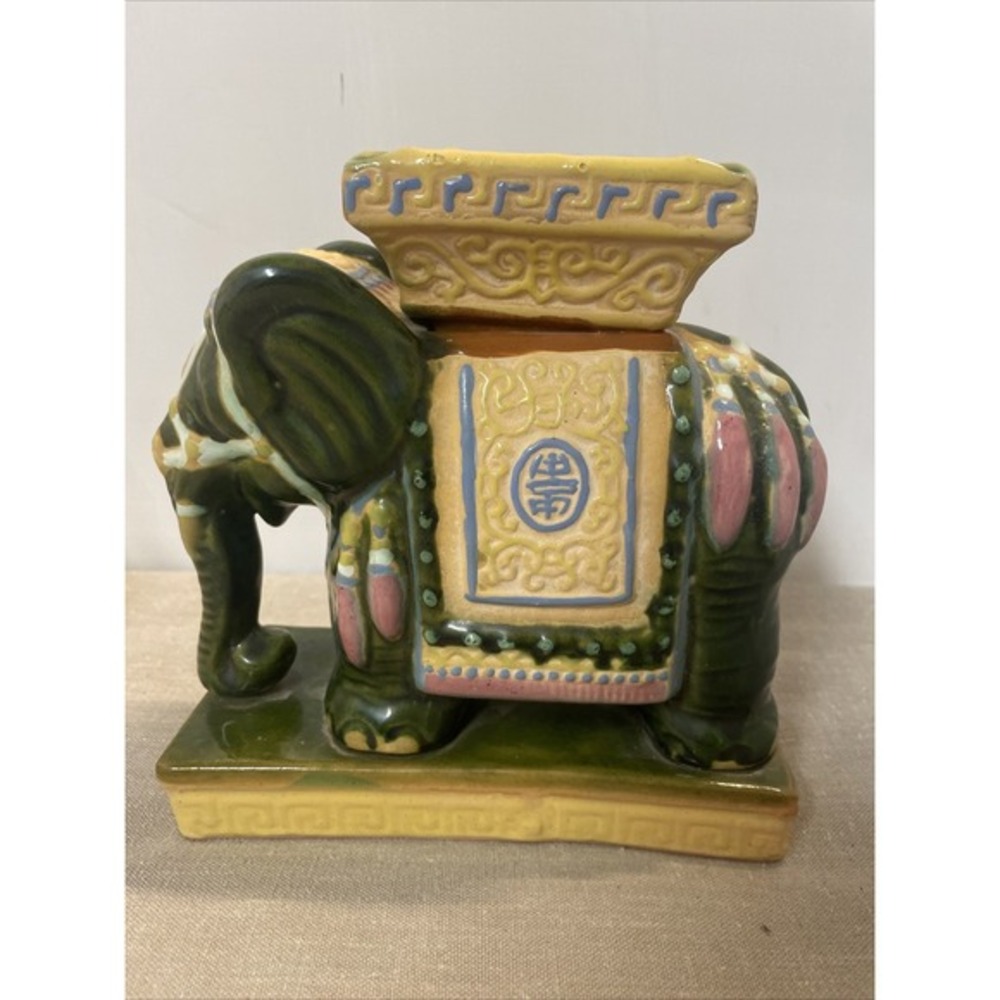 Mid Century Modern Chinoiserie‎ Ceramic Emerald Green Elephant Ashtray - Picture 3 of 7